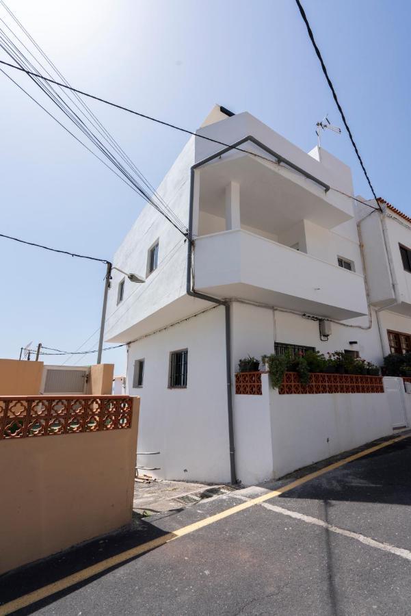 Spacious House With Huge Terrace Facing The Sea Bocacangrejo Екстер'єр фото