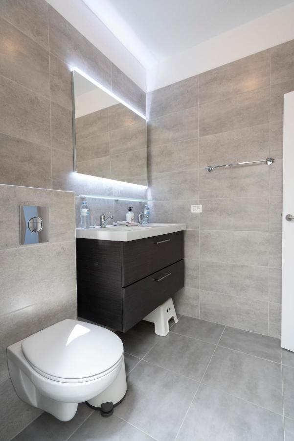 Spacious House With Huge Terrace Facing The Sea Bocacangrejo Екстер'єр фото